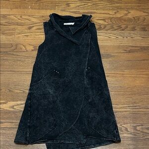 Testimony Los Angeles Asymmetrical Distressed Vest